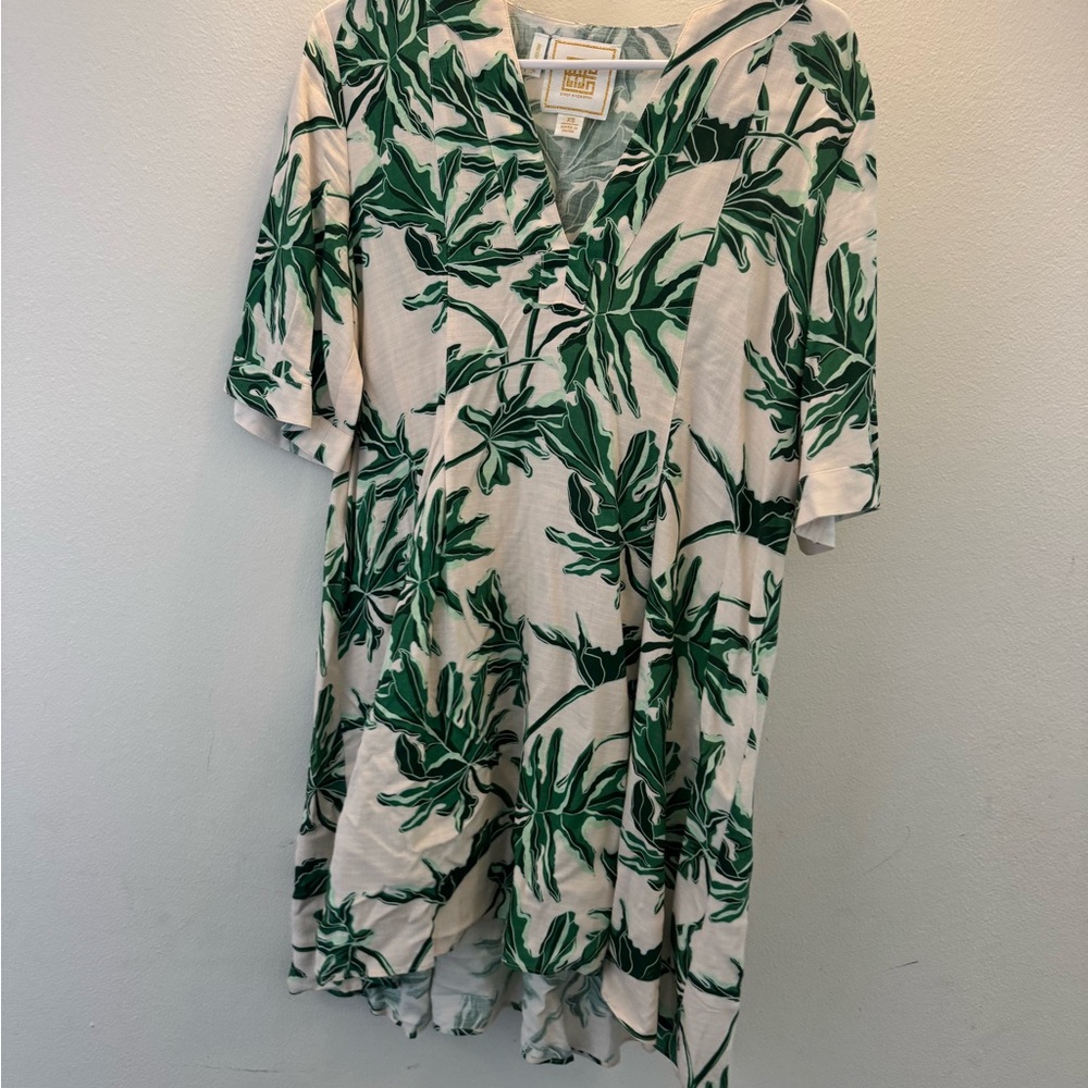 Emily McCarthy size XS leaf print dress